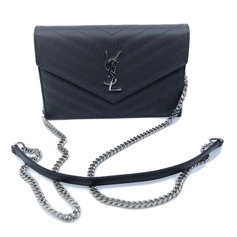 pochette yves saint laurent homme|Boutique en ligne officielle Saint Laurent .